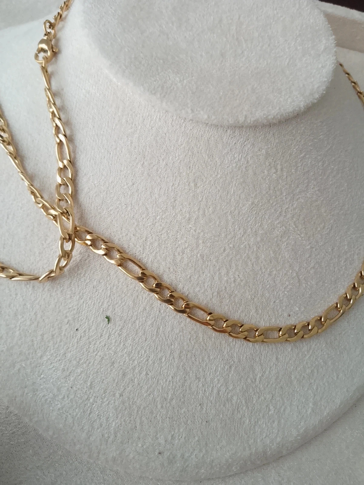 Collar de acero inoxidable dorado – photo 3